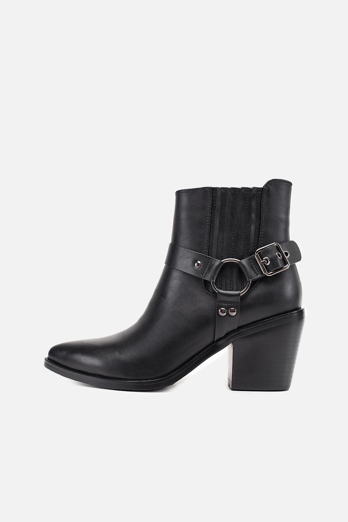 Ботильйони жіночі Yuki ЦБ-00275453 р. 39 Чорний (SKT001061394) Ботильйони жіночі Yuki ЦБ-00275453 р. 39 Чорний (SKT001061394)