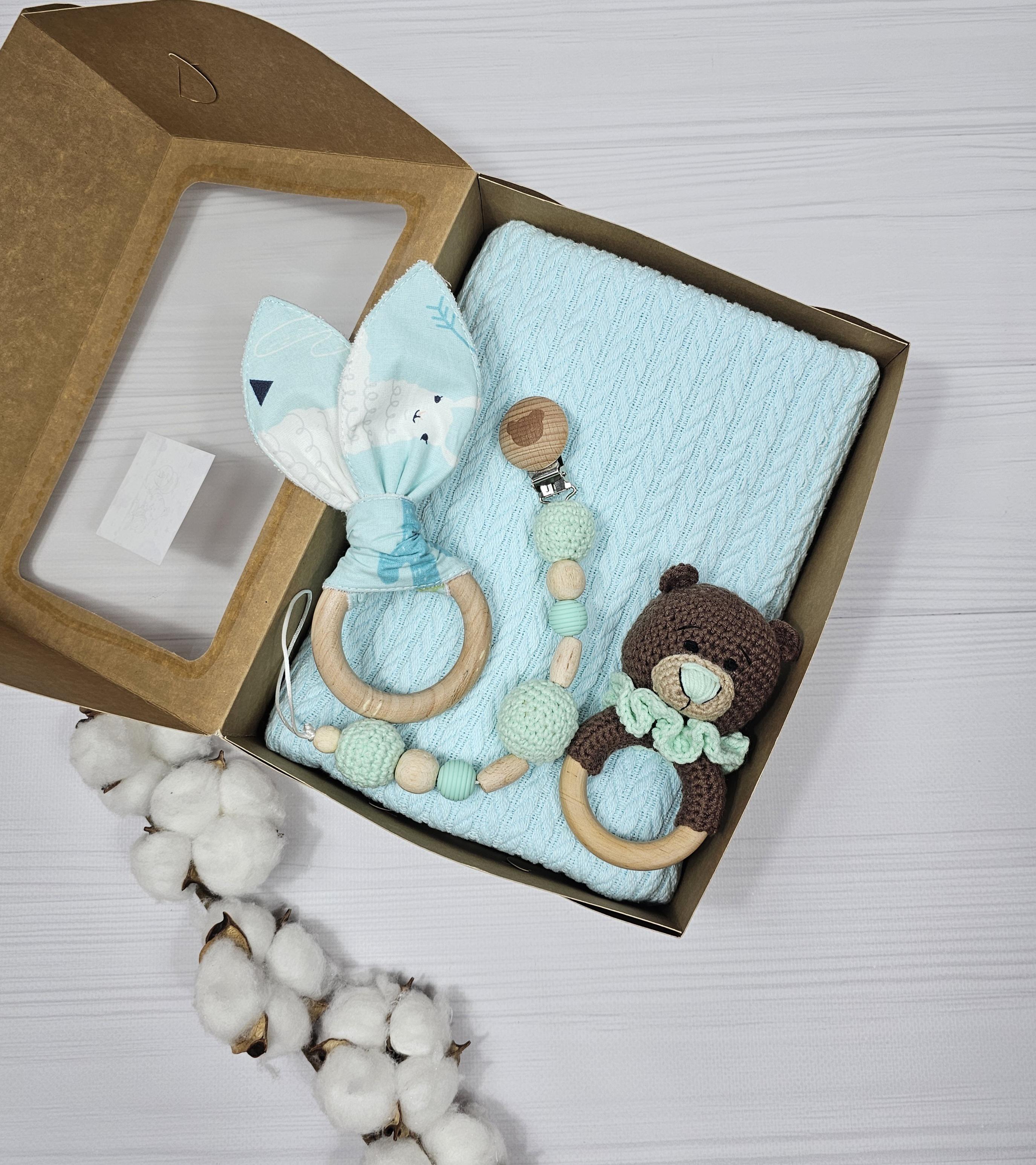 Набір для немовлят з пледом a.l.babybox М'ятний