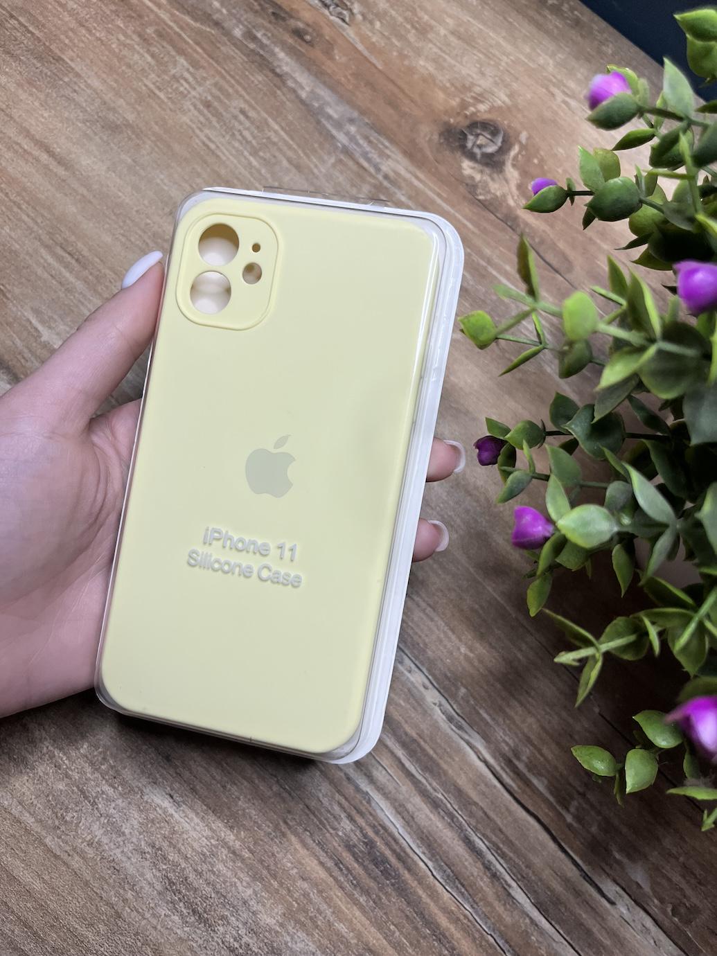 Чохол накладка на iPhone (Айфон) 11 квадратні борти silicone case full camera на apple - фото 1