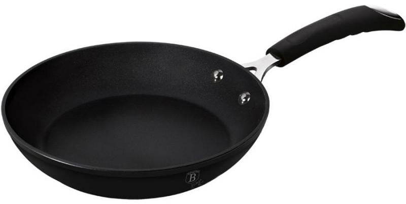 Сковорода Berlinger Haus Professional Line Ø 24 см з титановим покриттям Black