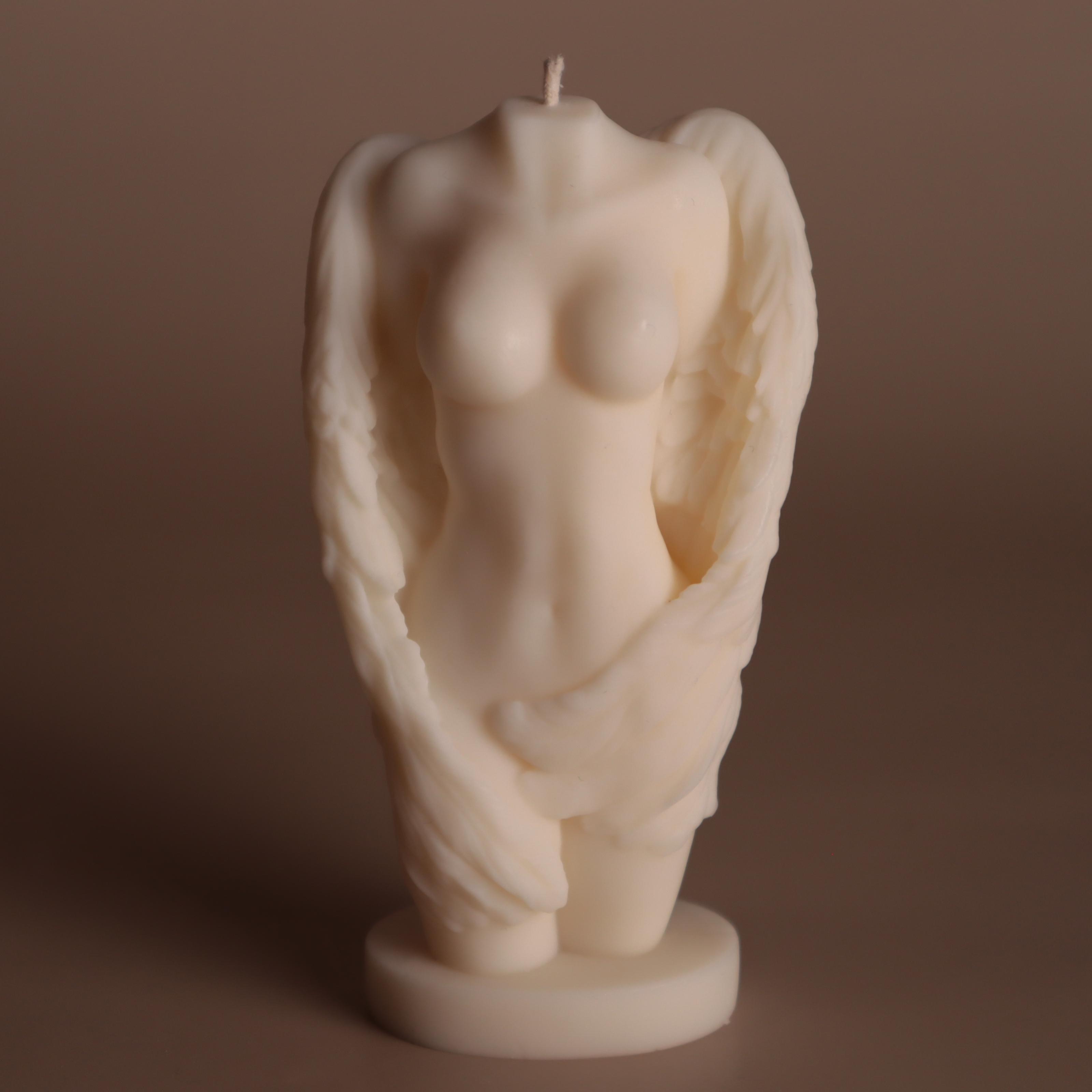 Аромасвічка соєва Wax Harmony Ваніль Жіночий торс Янгол (1000281)
