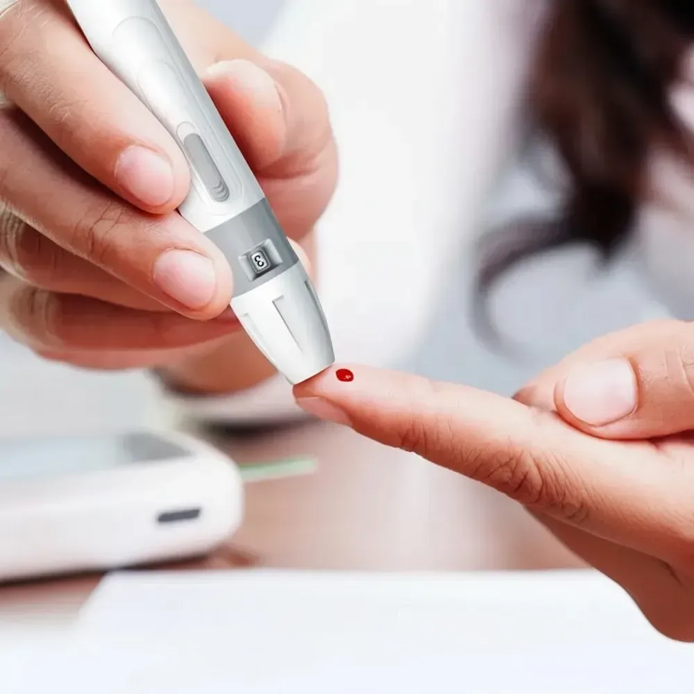 Глюкометр BGM503 от батареек 50 тестов (30472379) - фото 3 Глюкометр BGM503 от батареек 50 тестов (30472379) - фото 3