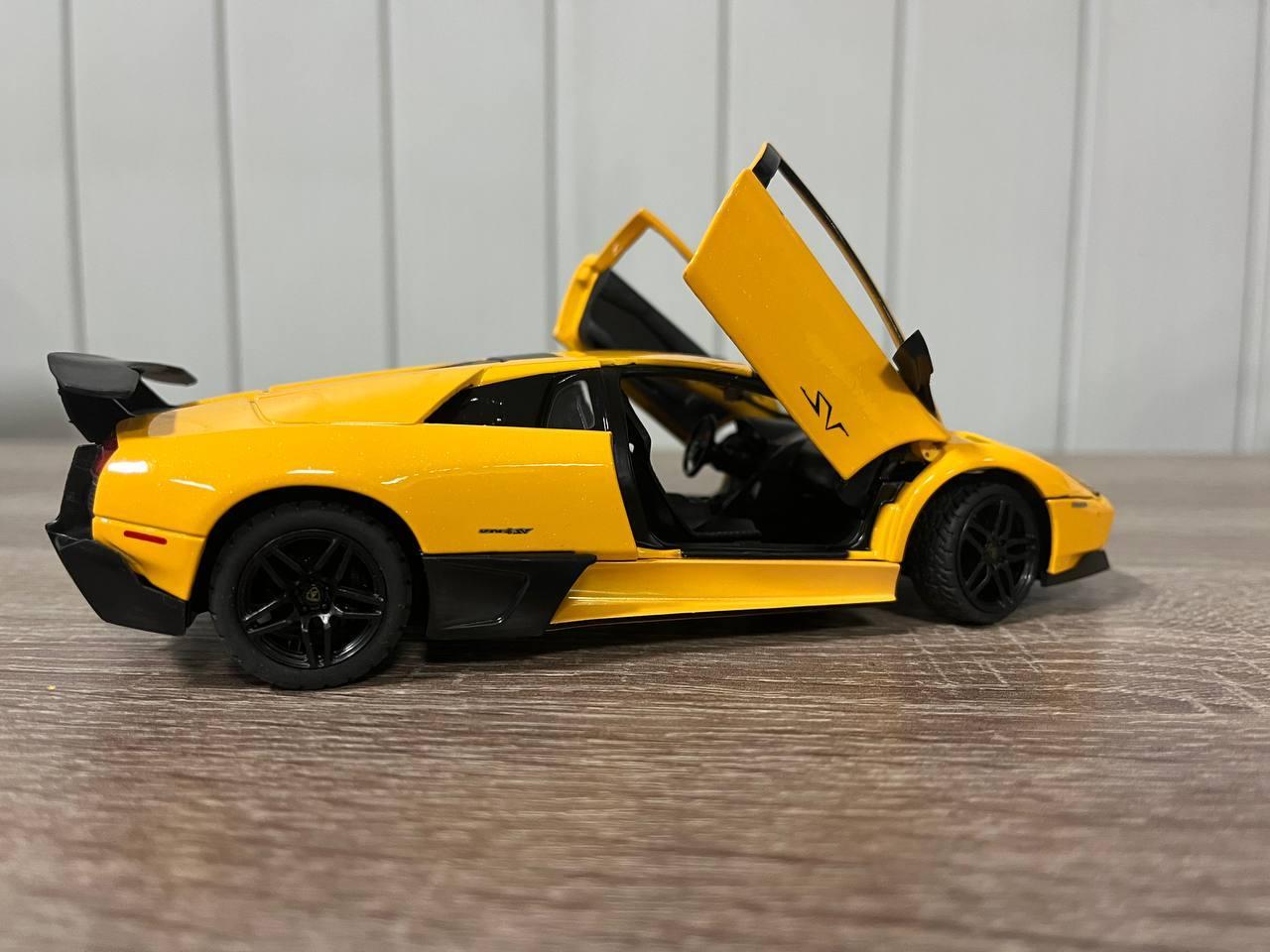 Игрушечная машинка Rastar Lamborghini LP670-4 1/24 металлическая (39300) - фото 9 Игрушечная машинка Rastar Lamborghini LP670-4 1/24 металлическая (39300) - фото 9