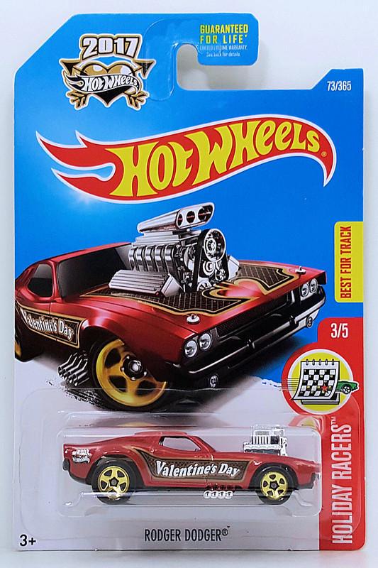 Игрушечная машинка Hot Wheels Rodger Dodger 2017 Holiday Racers №073 Valentine s Day (DTX44)