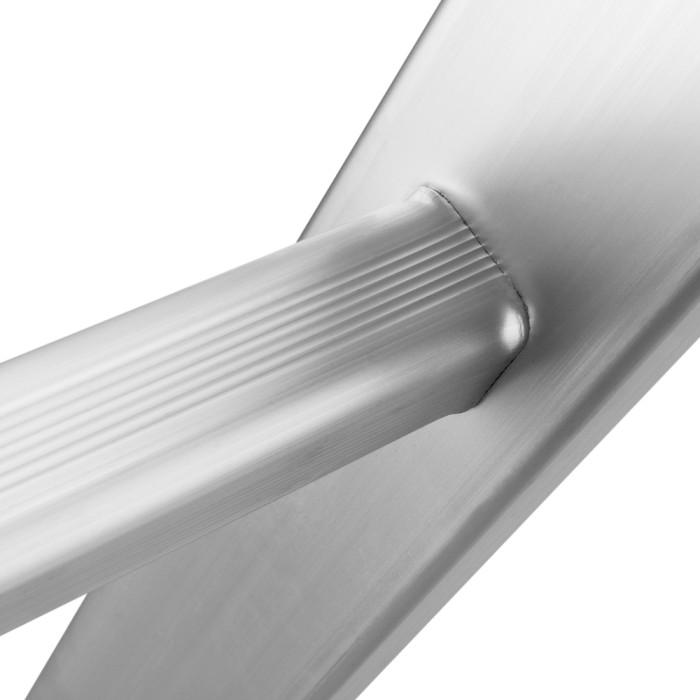 Драбина алюмінієва BLUETOOLS 3x14 сходинок (160-9010) - фото 14 Драбина алюмінієва BLUETOOLS 3x14 сходинок (160-9010) - фото 14