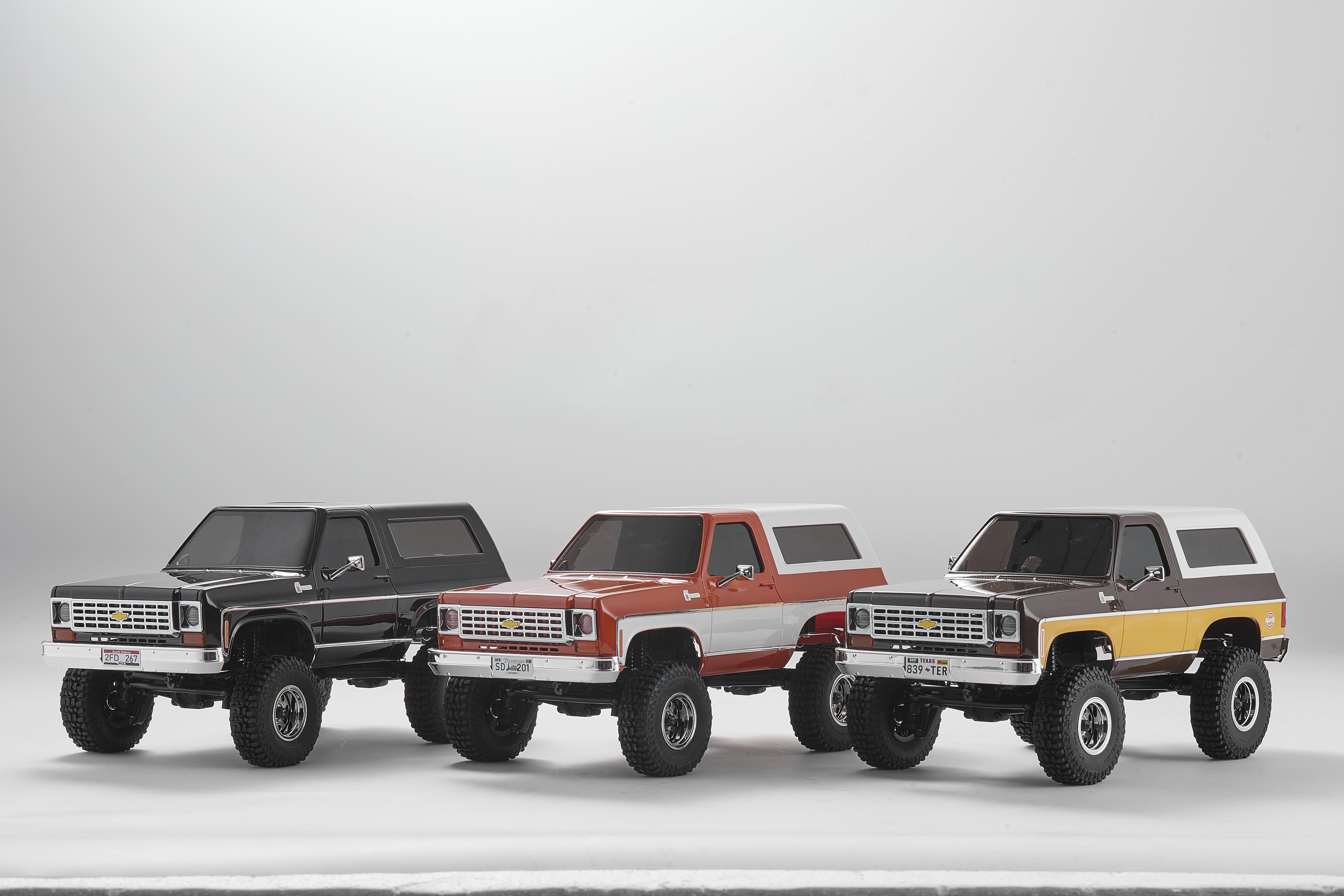 Машинка на радиоуправлении FMS 1:24 FCX24 K5 BLAZE RTR Orange - фото 10 Машинка на радиоуправлении FMS 1:24 FCX24 K5 BLAZE RTR Orange - фото 10