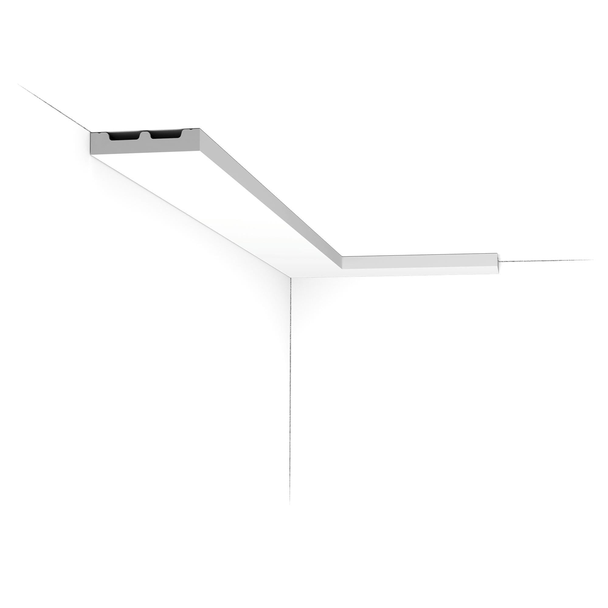 Плинтус напольный гладкий Orac Decor DX157-2600 2,6 м