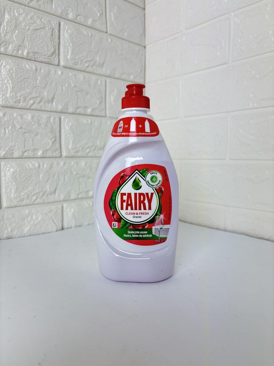 Средство для мытья посуды Fairy Клин энд Фреш Гранат 450 мл (3002519468)