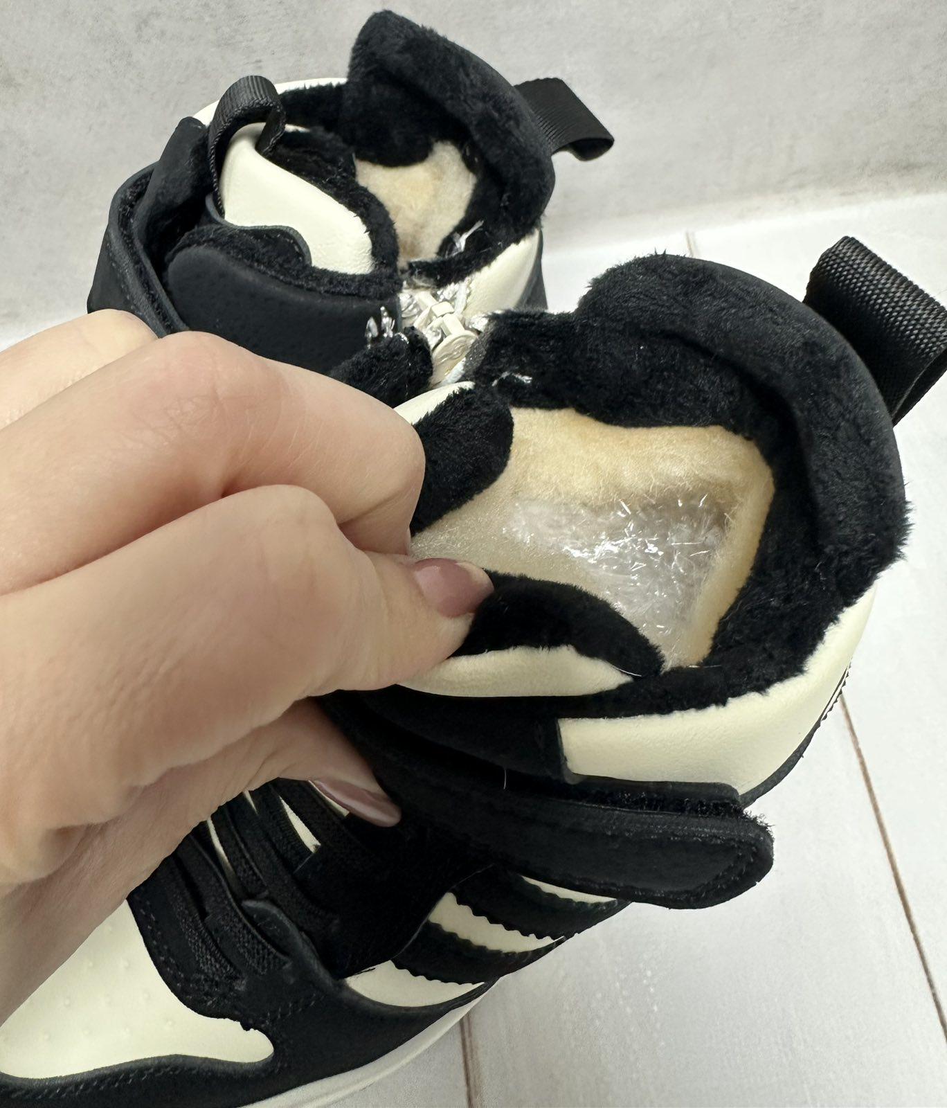 Кросівки дитячі Bessky зимові на овчині на овчині р. 33/21,5 см Чорно-білий - фото 2