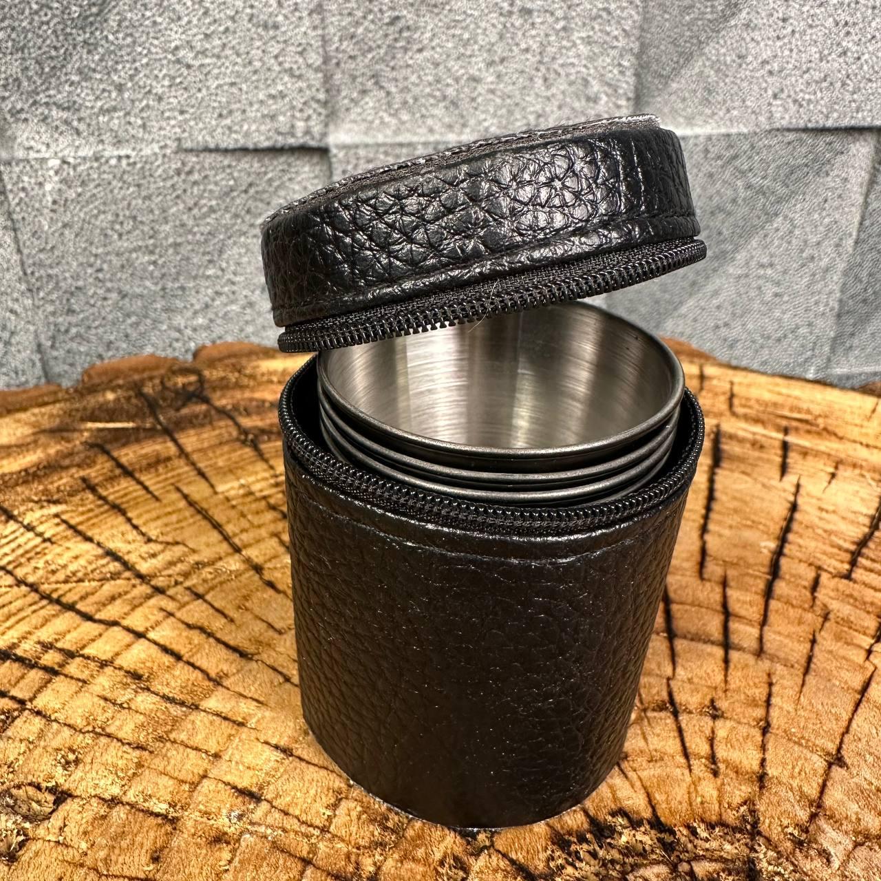 Набір чарок для алкоголю в чохлі з екошкіри (11427833) - фото 5 Набір чарок для алкоголю в чохлі з екошкіри (11427833) - фото 5