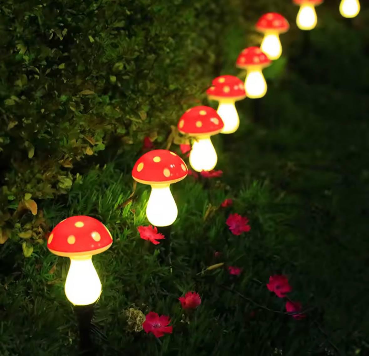 Гирлянда для сада Грибочки на солнечной батарее 8 фигурок (8558d513) - фото 6