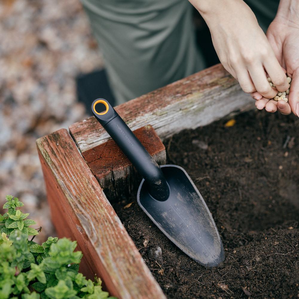 Совок садовый Fiskars Solid (1071899) - фото 6