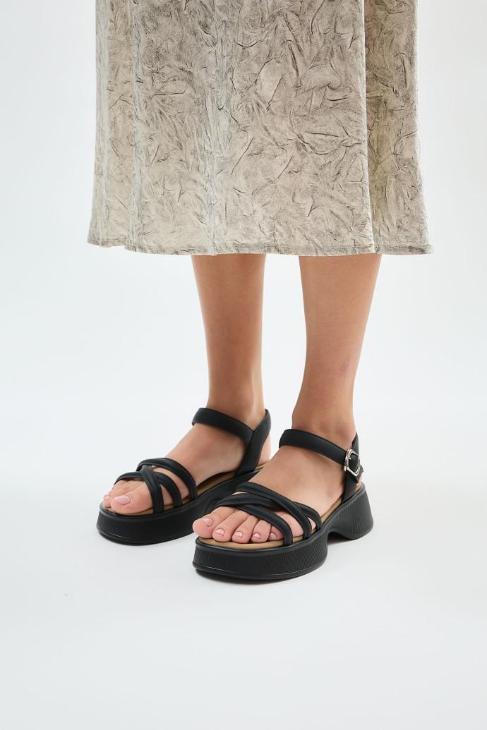 Сандалії жіночі LONZA на платформі р. 41 Чорний (198973) - фото 3 Сандалії жіночі LONZA на платформі р. 41 Чорний (198973) - фото 3