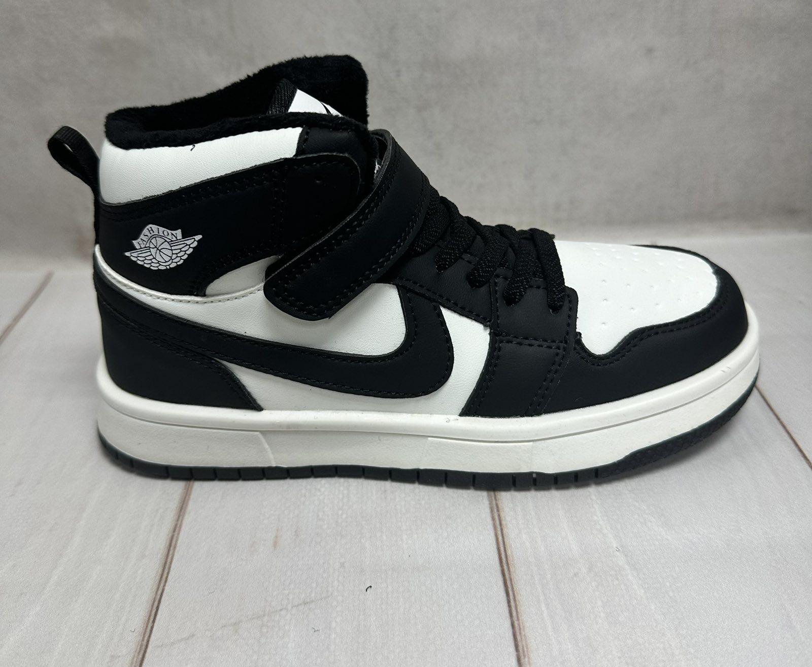 Кросівки дитячі Paliament р. 38 23 см Білий