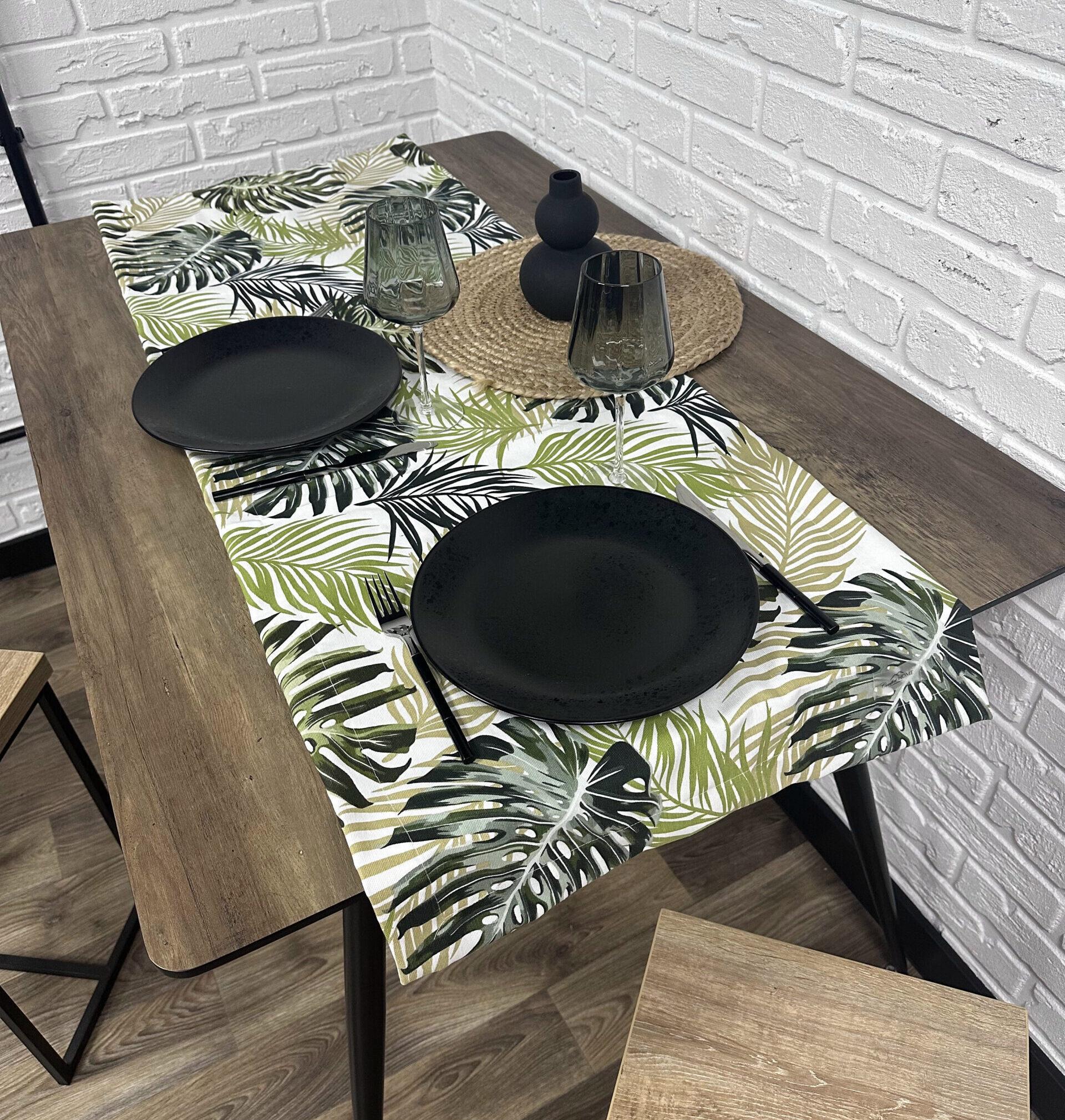 Дорожка на стол Comfort Home Tropical leaves 160x40 см