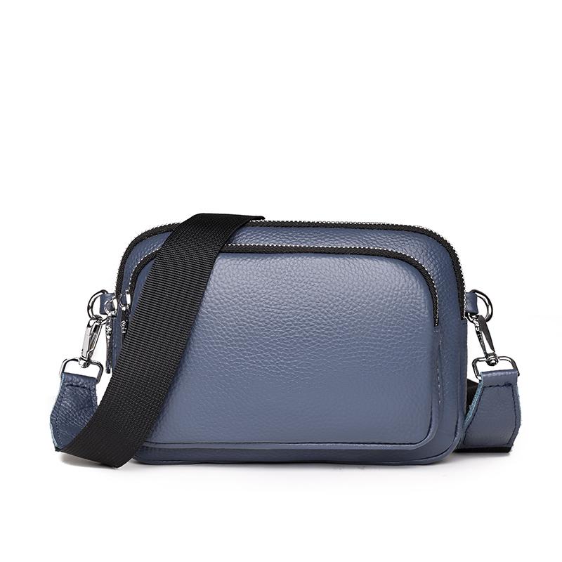 Сумка-клатч женская Mango через плечо Blue (15350610)