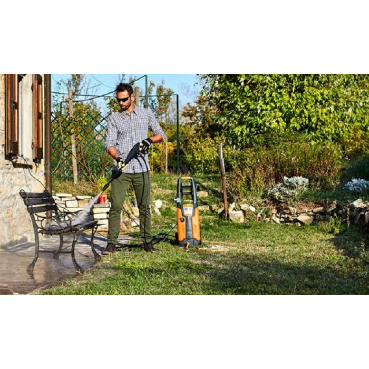 Мийка високого тиску Oleo-Mac PW115C 360 л/год 1,75 кВт 125 бар (000175632) - фото 3 Мийка високого тиску Oleo-Mac PW115C 360 л/год 1,75 кВт 125 бар (000175632) - фото 3