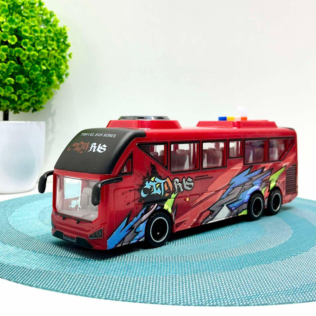 Автобус с инерцией/подсветкой и звуком открывается дверь 27 см Красный (JS162BC)