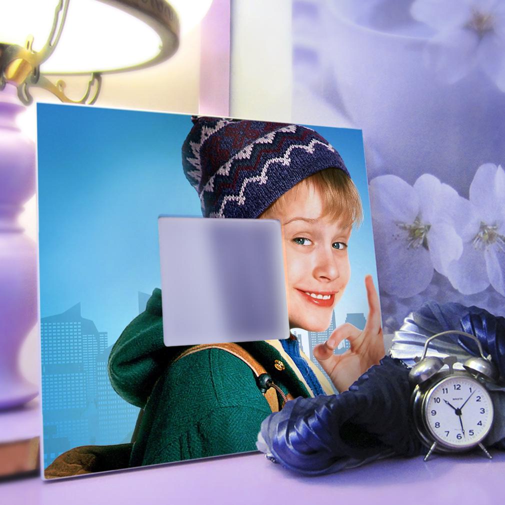 Зеркало декоративное Фильм ''Один дома'' 260х260 мм (M04672) - фото 3 Зеркало декоративное Фильм ''Один дома'' 260х260 мм (M04672) - фото 3