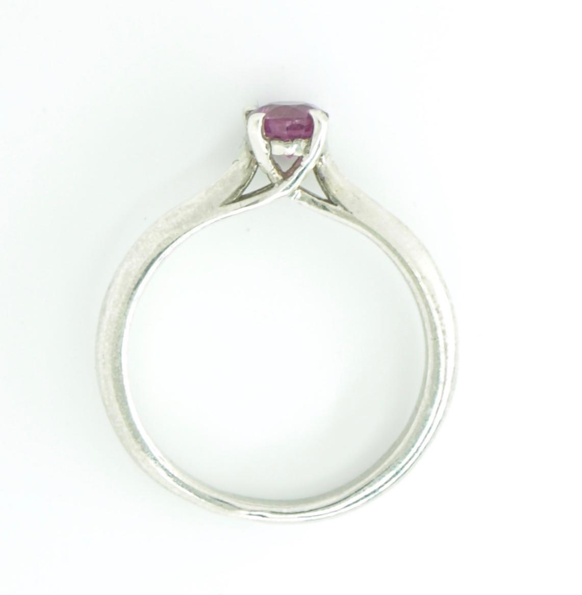 Каблучка зі срібла із сапфіром р. 16,5 (21 01650243(1) - фото 3