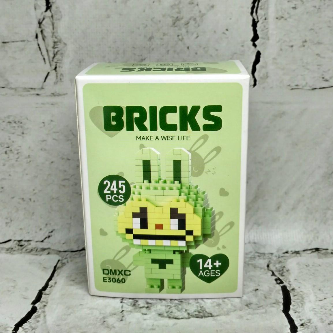 Конструктор фигурка BRICKS пиксели Лабубу 245 деталей Зеленый (E3060)