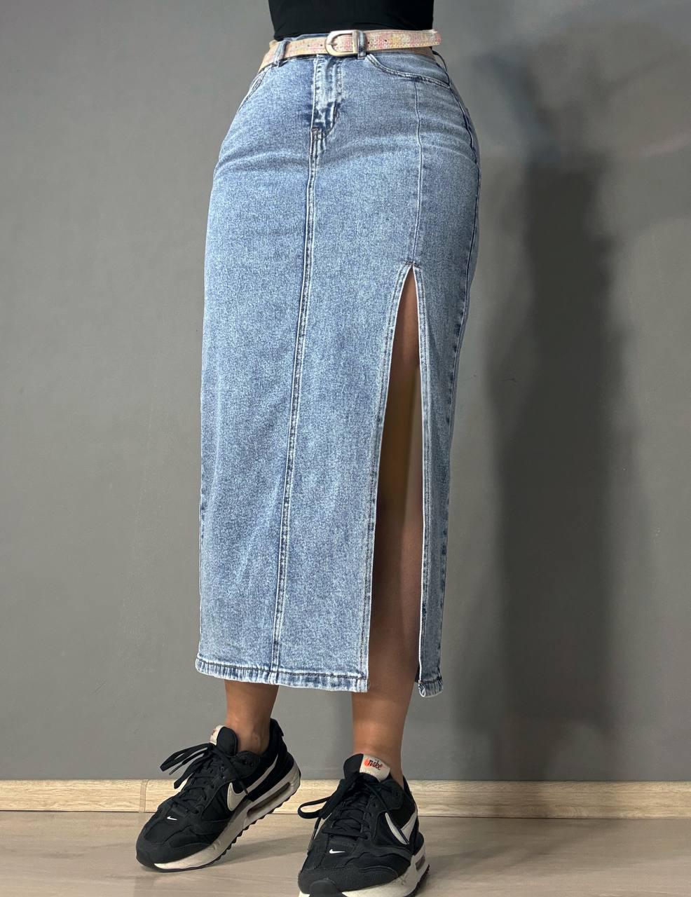 Юбка женская джинсовая Vanver 2030 длинная с боковым разрезом и ремнем р. 28 Голубой (6683) Юбка женская джинсовая Vanver 2030 длинная с боковым разрезом и ремнем р. 28 Голубой (6683)