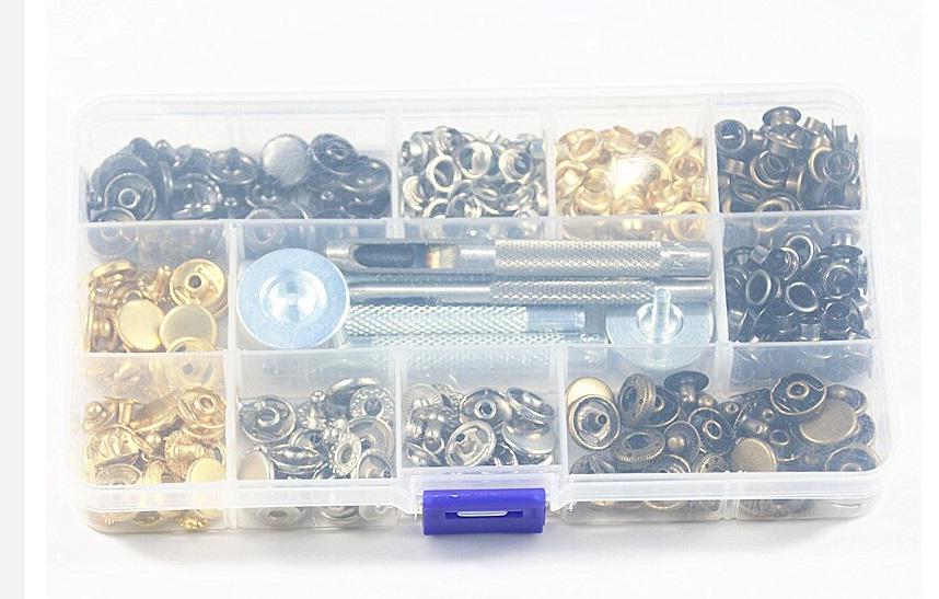 Набір для встановлення кнопок/люверсів 40 кнопок/200 люверсів (5492)