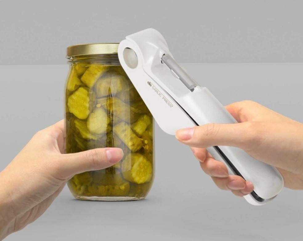 Часникодавка багатофункціональна Garlic Press kit 4 в 1 Білий (2542649684) - фото 6 Часникодавка багатофункціональна Garlic Press kit 4 в 1 Білий (2542649684) - фото 6