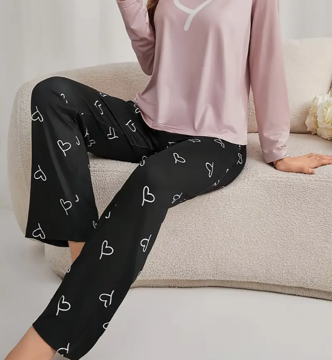 Пижама женская с принтом футболка с длинным рукавом/брюки мягкий трикотаж M (1321) - фото 3 Пижама женская с принтом футболка с длинным рукавом/брюки мягкий трикотаж M (1321) - фото 3