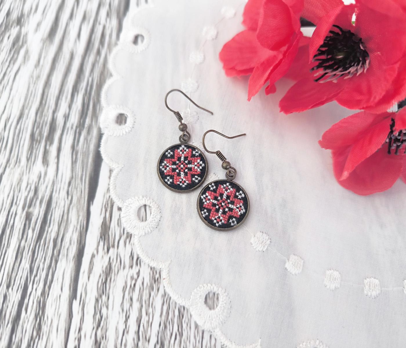 Сережки з вишивкою Етника (31555041)