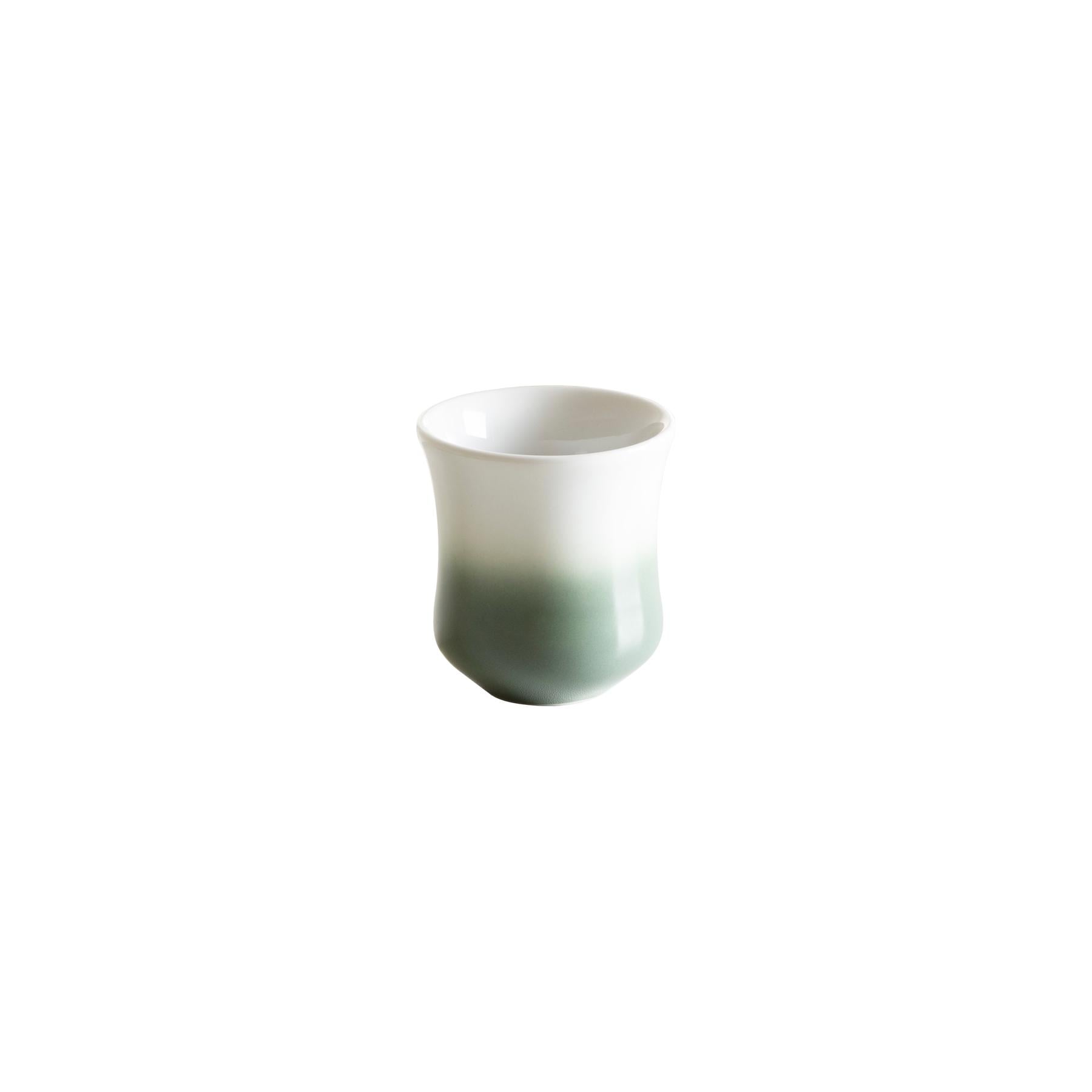 Чашка для эспрессо Loveramics Hutch Tasting Cup 80 мл Шалфей Чашка для эспрессо Loveramics Hutch Tasting Cup 80 мл Шалфей