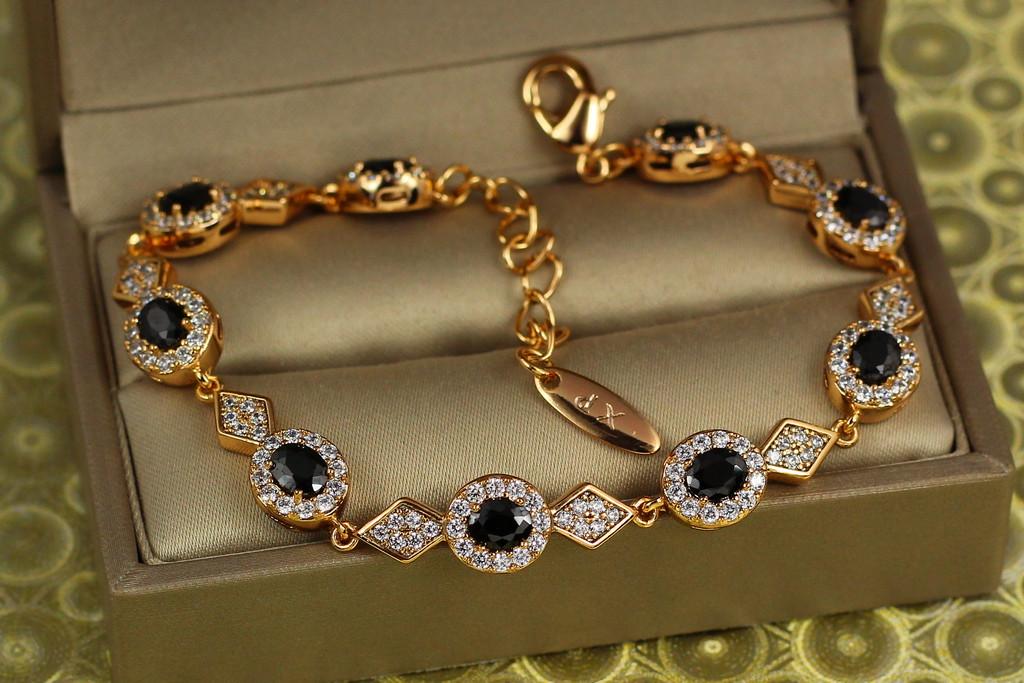 Браслет Xuping Jewelry Малинки з ромбами із чорними каменями 17 см х 8 мм Золотистий