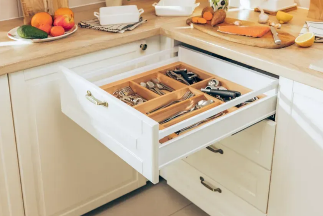 Висувна система GTV MODERN BOX PRO L-450 середній H-135 Білий (PB-MBPRO-KPL450B1) - фото 2 Висувна система GTV MODERN BOX PRO L-450 середній H-135 Білий (PB-MBPRO-KPL450B1) - фото 2