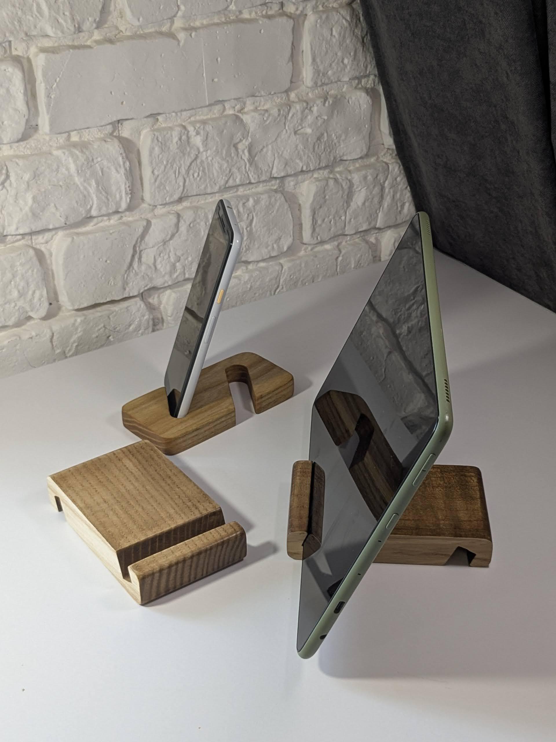 Підставка для планшета/телефона дерев'яна 120х80х22 мм (ST-002) - фото 8 Підставка для планшета/телефона дерев'яна 120х80х22 мм (ST-002) - фото 8