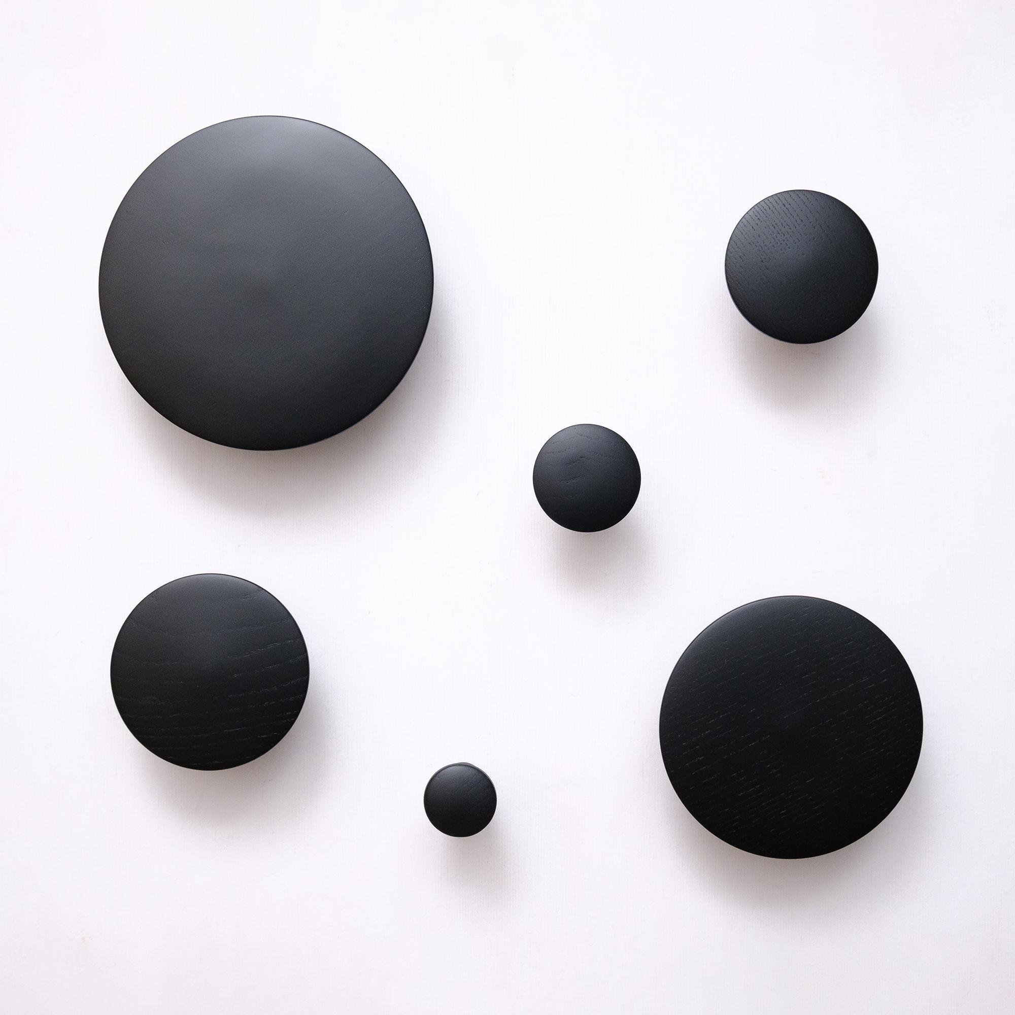 Набор деревянных крючков для одежды ø 35-150 мм 6 шт. Черный (49896) - фото 1 Набор деревянных крючков для одежды ø 35-150 мм 6 шт. Черный (49896) - фото 1