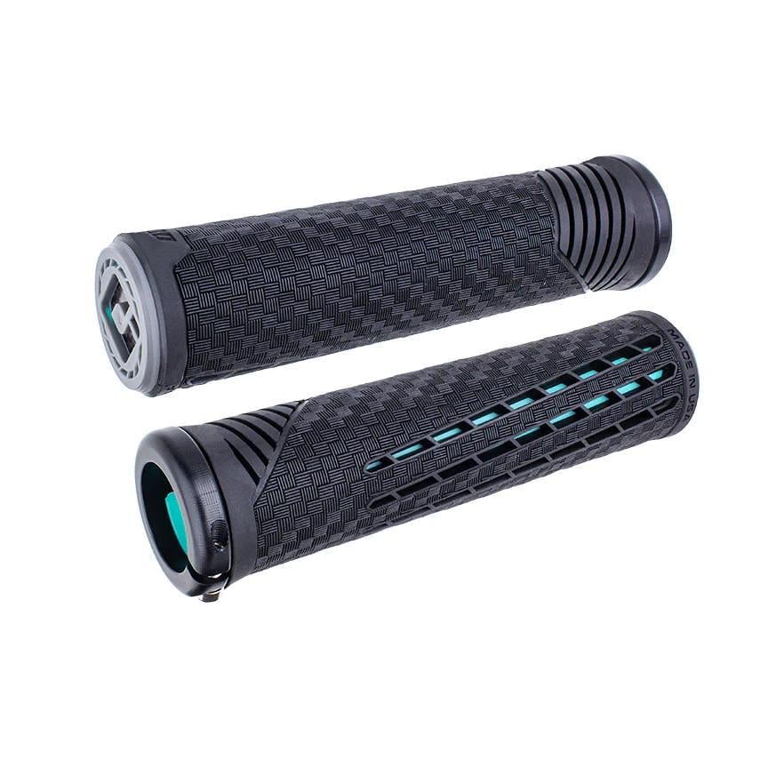 Грипсы ODI CF Grip v2.1 Lock-On Black/Mint (F35CFBM-B) Грипсы ODI CF Grip v2.1 Lock-On Black/Mint (F35CFBM-B)