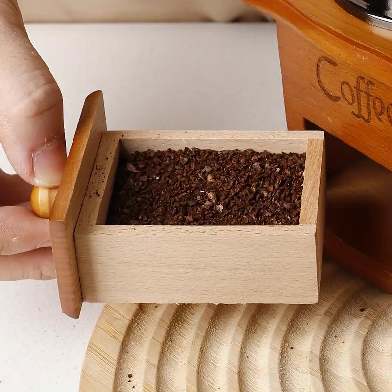 Кофемолка ручная с деревянным ящиком и регулировкой степени помола в винтажном стиле с керамическими жерновами (780500) - фото 5