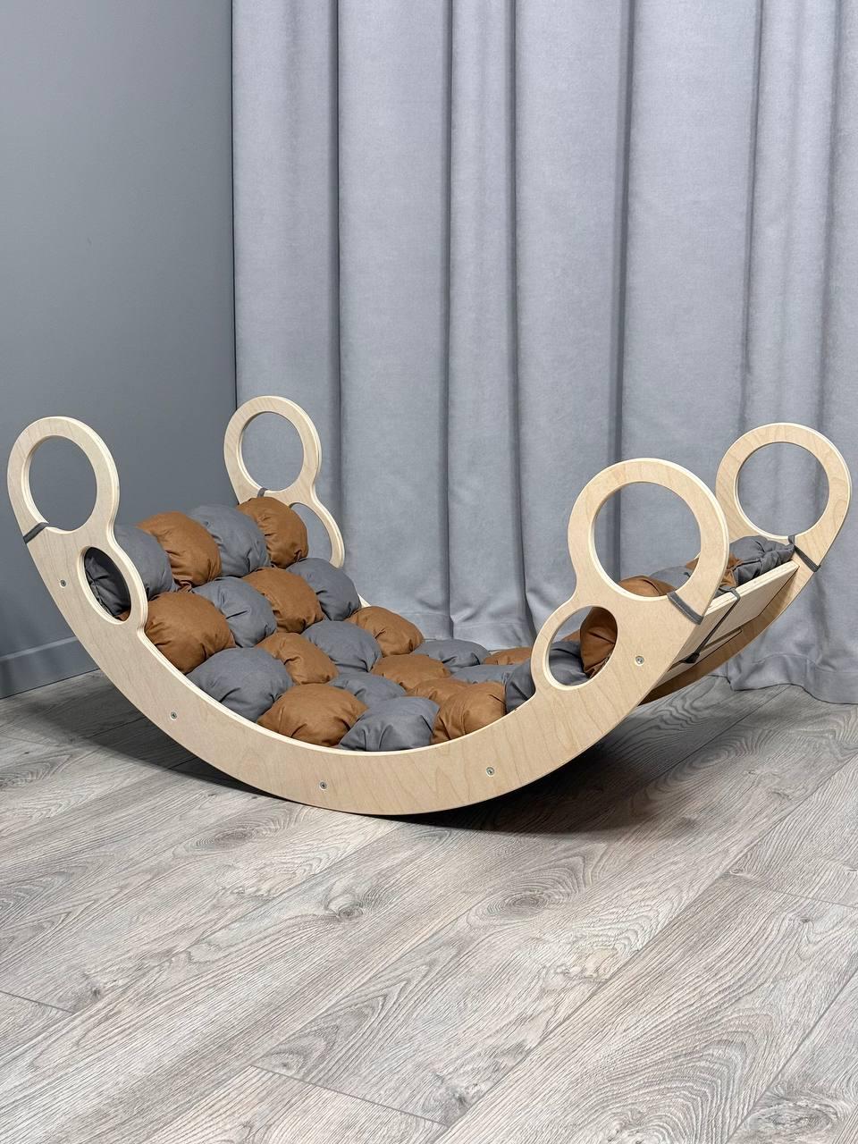 Детская кроватка качалка-балансир 46 с матрасиком бонбон (0046/Б)