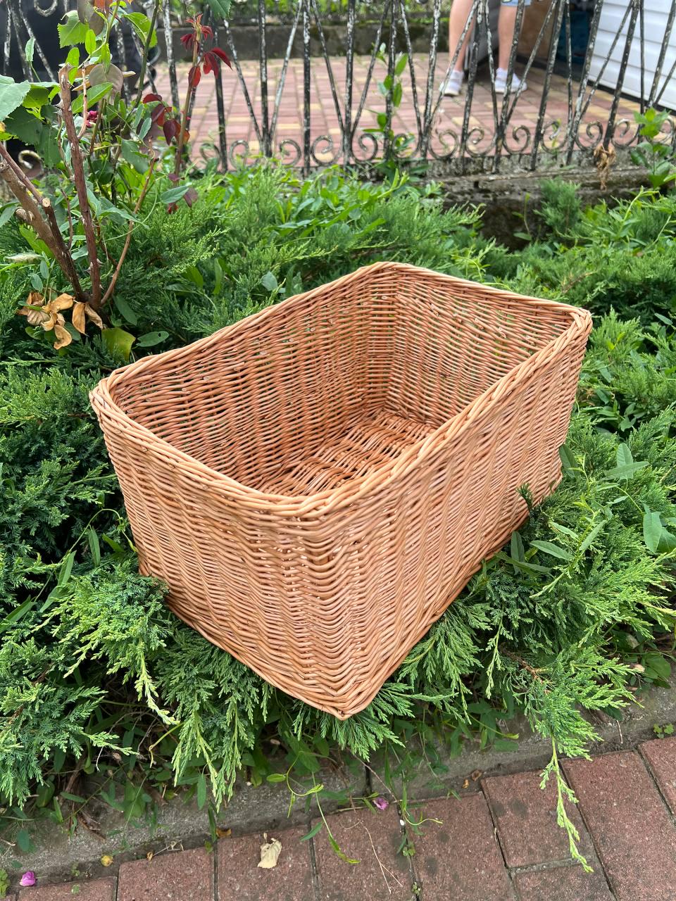 Корзина из лозы плетеная Сімейний Затишок без крышки - фото 12 Корзина из лозы плетеная Сімейний Затишок без крышки - фото 12