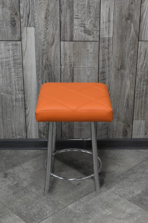 Табурет кухонний Tutty+ Ромб 30х30х45 см Помаранчевий/Хром (28374638)