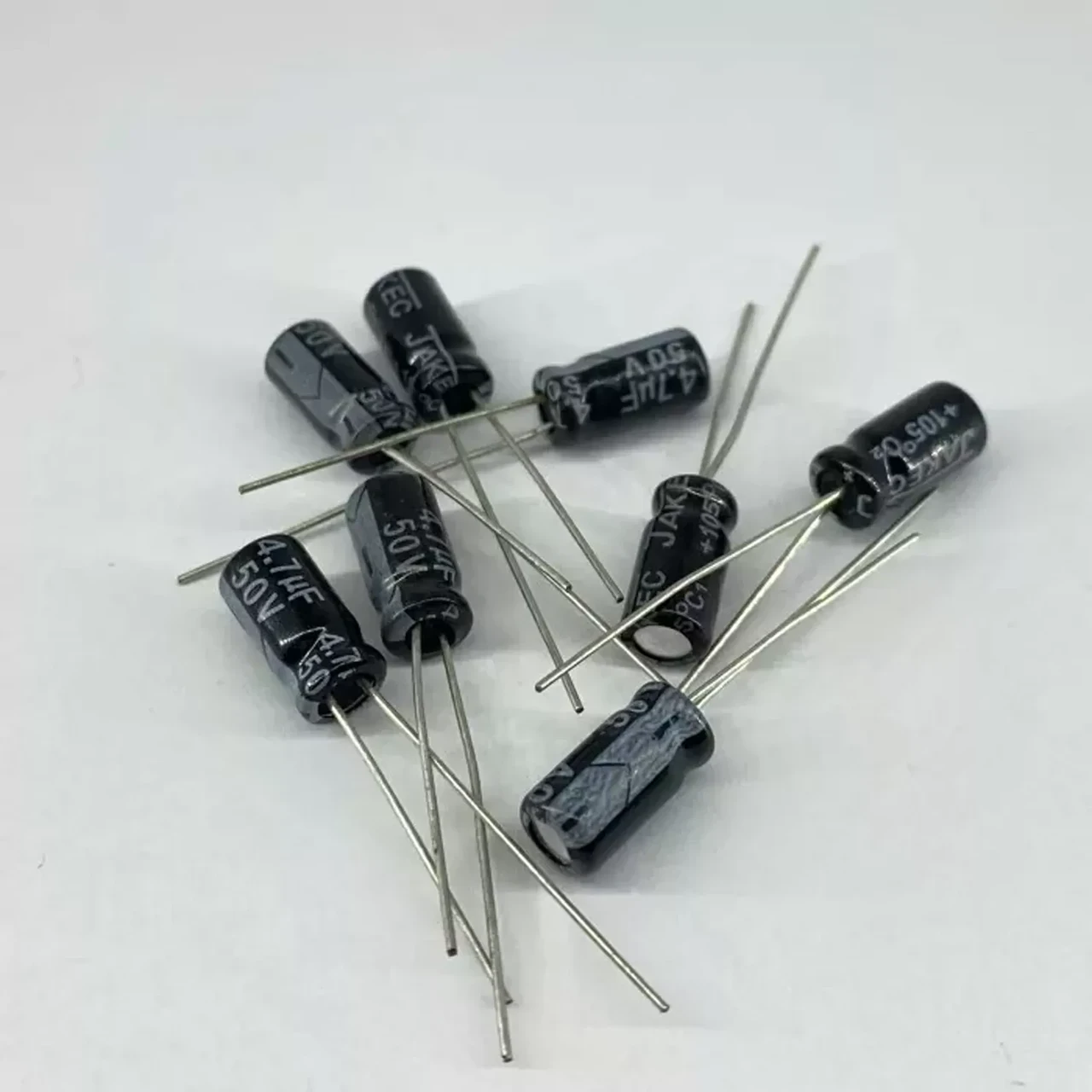 Электролитические конденсаторы JAKEC 4,7 мкф 50V 5x11 мм 105 °C (2108251242)