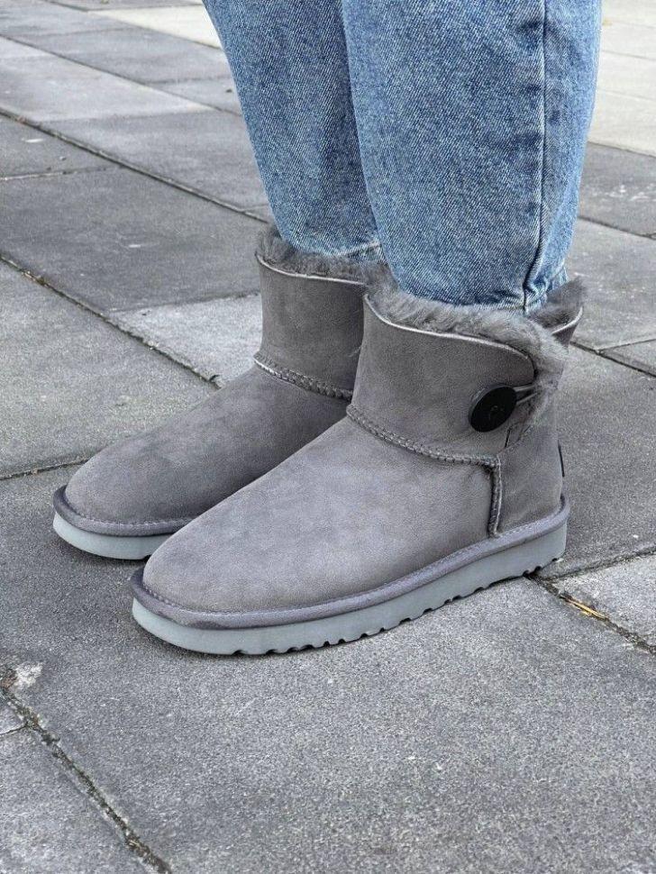 Уггі міні замшеві з гудзиком UGG Bailey Button II Mini Gark Gray Suede Сірий (7326)