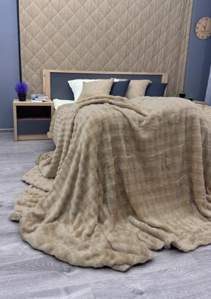 Покрывало на кровать Soft Night в полоску плюша 200х230 см Темно-бежевый (87-135) - фото 6 Покрывало на кровать Soft Night в полоску плюша 200х230 см Темно-бежевый (87-135) - фото 6