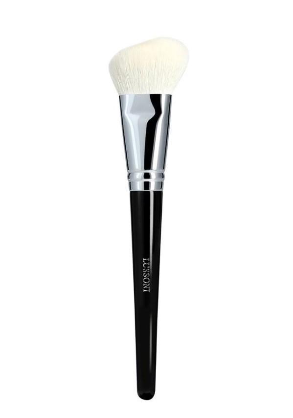 Пензлик для рум'ян та пудри скошений Lussoni PRO 300 Angled Blush Brush (5903018913612)