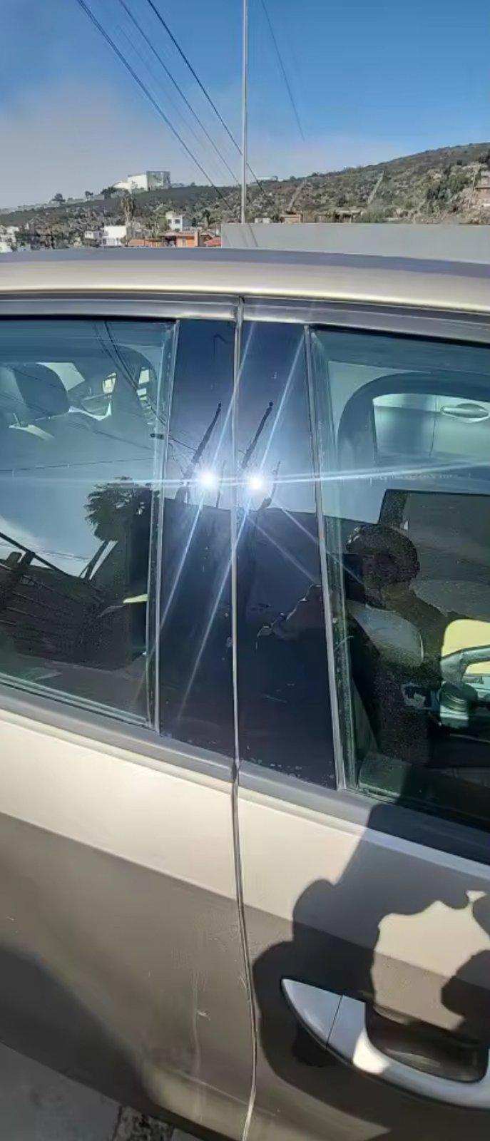 Накладки на стійки дверей Volkswagen Passat B7 NMS 6 шт. Чорний глянець (27986110) - фото 5 Накладки на стійки дверей Volkswagen Passat B7 NMS 6 шт. Чорний глянець (27986110) - фото 5