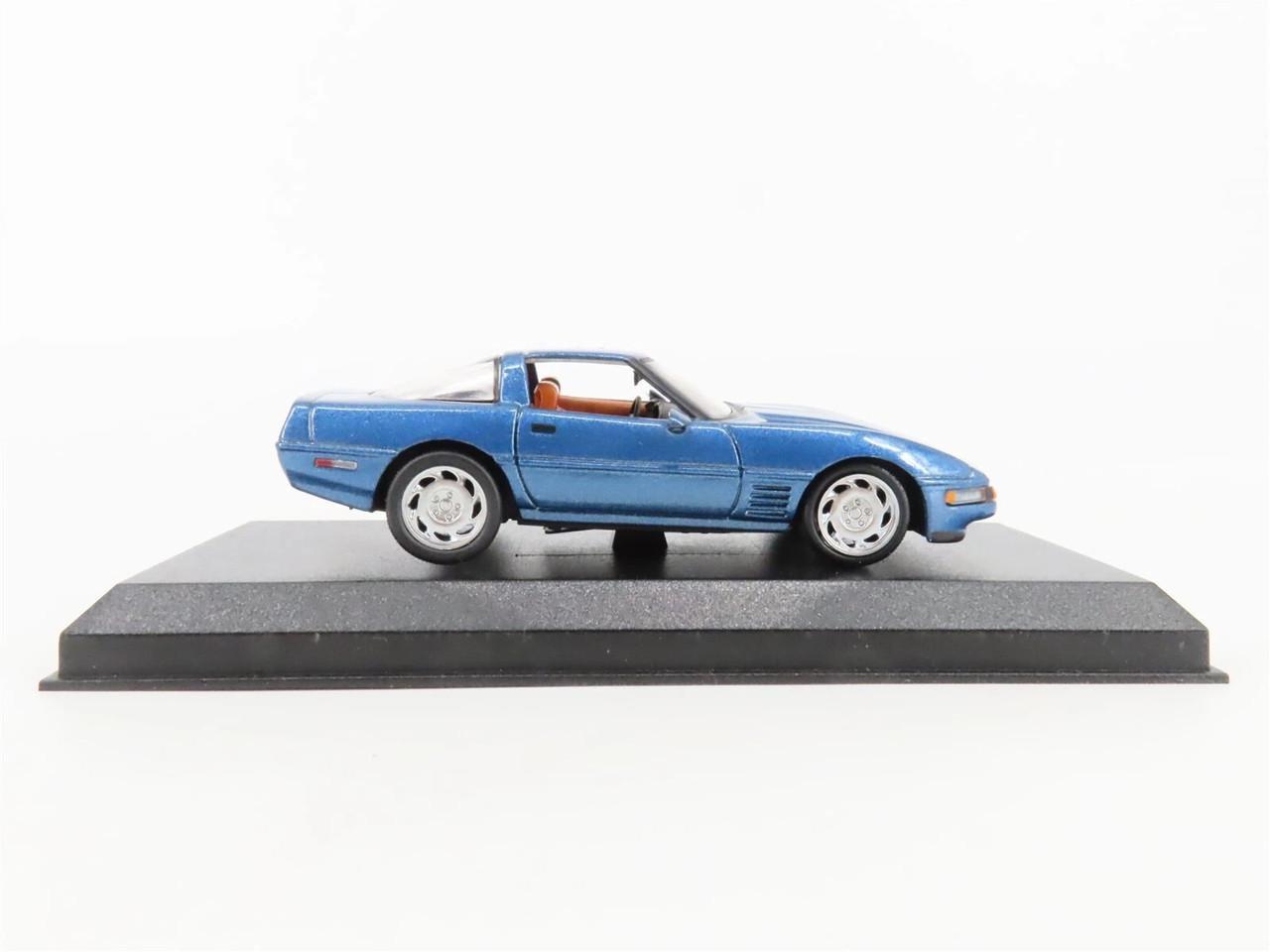 Игрушечная машинка Matchbox Collectibles 1:43 Corvette ZR 1 Coupe 1990 s Detail Cars Platinum №213 (DC-213) - фото 6 Игрушечная машинка Matchbox Collectibles 1:43 Corvette ZR 1 Coupe 1990 s Detail Cars Platinum №213 (DC-213) - фото 6