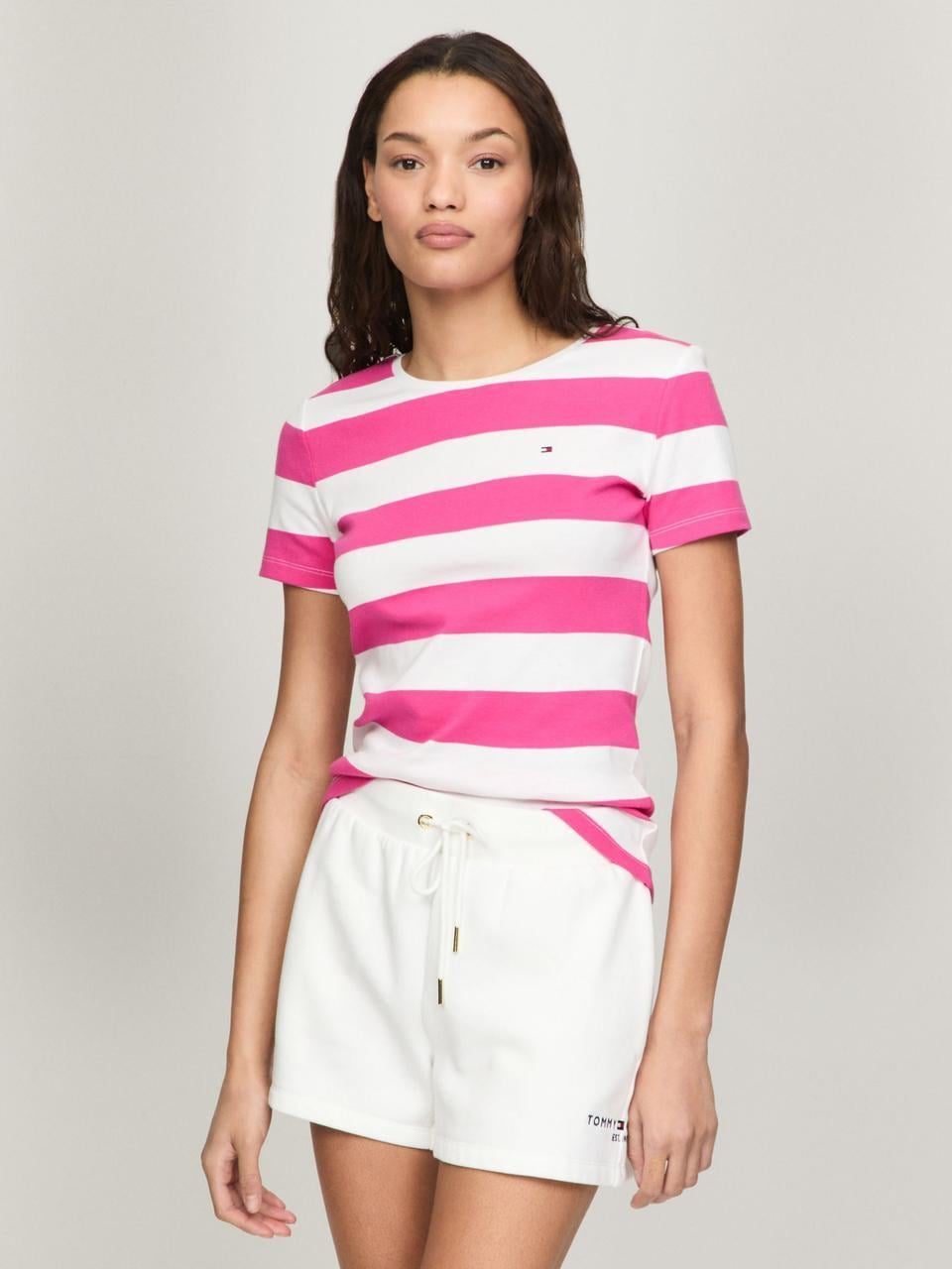 Футболка женская Tommy Hilfiger M Белый (2314066886) Футболка женская Tommy Hilfiger M Белый (2314066886)