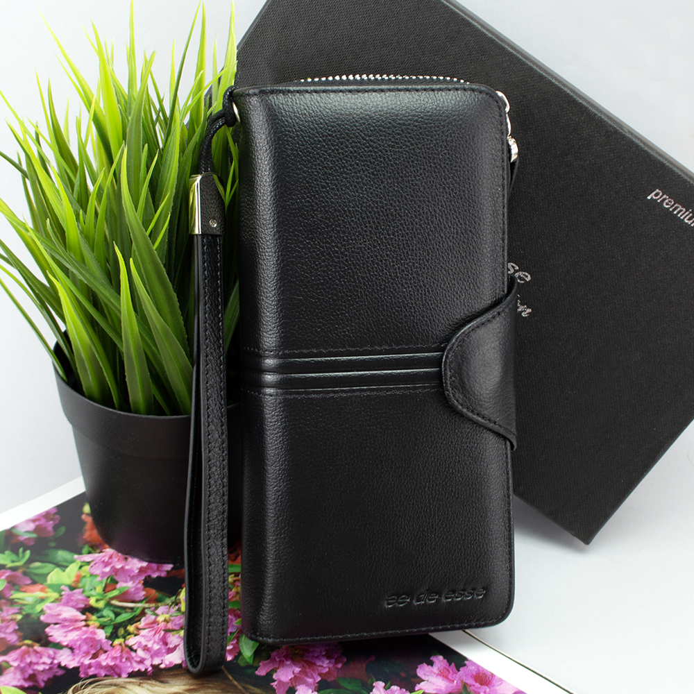 Гаманець жіночий шкіряний De Eesse LC14621-GD01 з ручкою Чорний