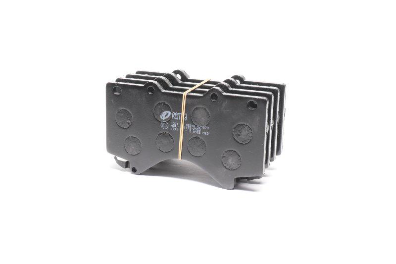Тормозные колодки дисковые REMSA для Toyota Land Cruiser 200 4.5d/4.7/5.7 08-передние (1271.02)