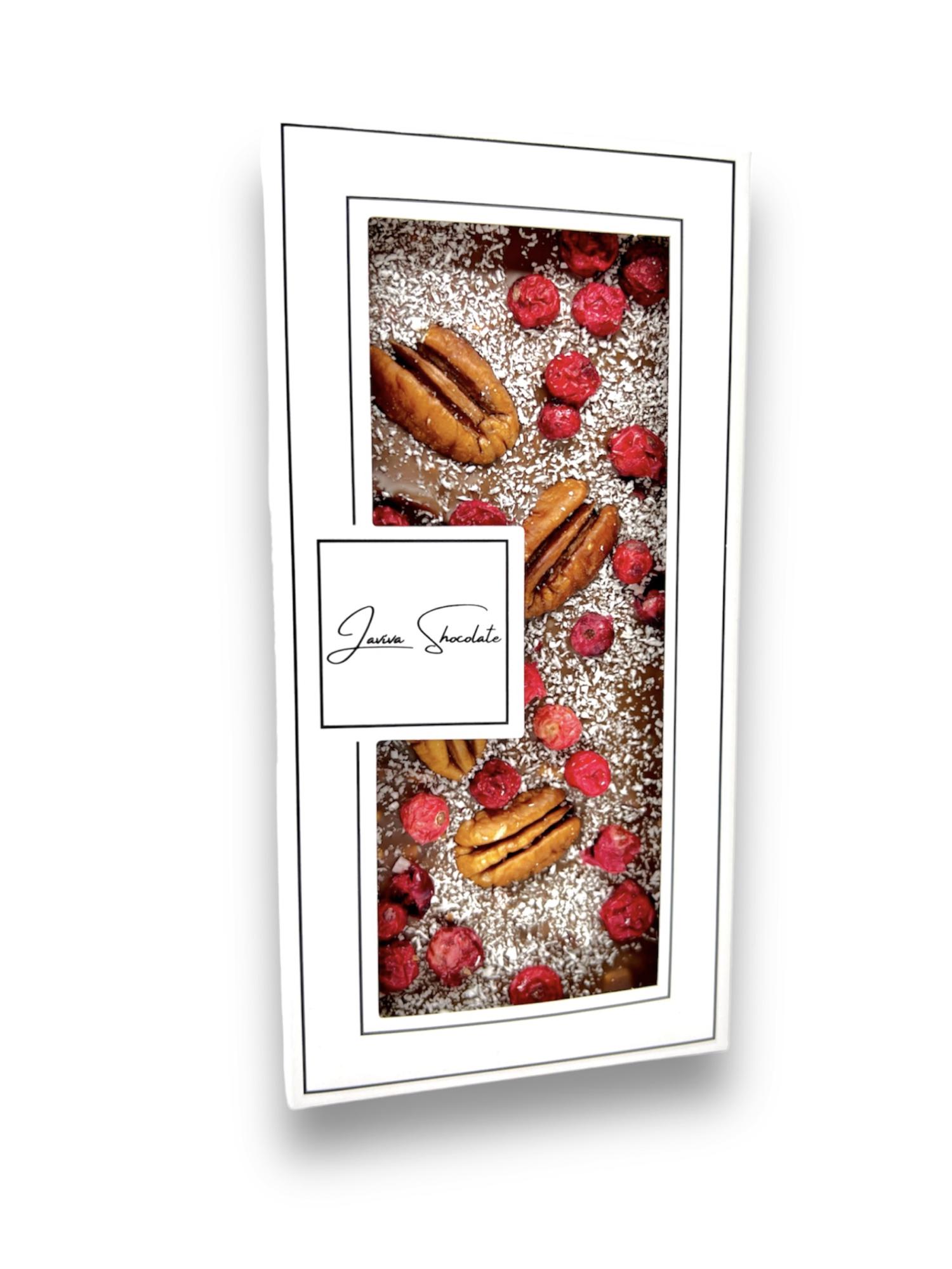 Шоколад молочный LAVIVA CHOCOLATESS Смородина 90 г (0049)